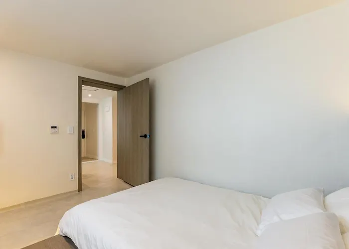 5 Minuet Walk To Gangnam Station L Daon Rest Frühstückspension 4*