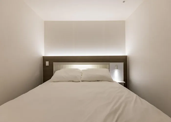 5 Minuet Walk To Gangnam Station L Daon Rest Frühstückspension 4*