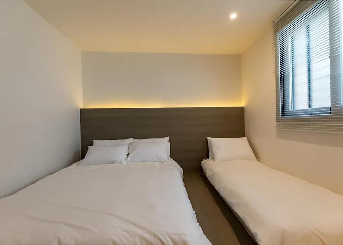 5 Minuet Walk To Gangnam Station L Daon Rest