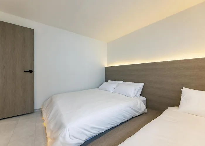 5 Minuet Walk To Gangnam Station L Daon Rest 4* Seoul